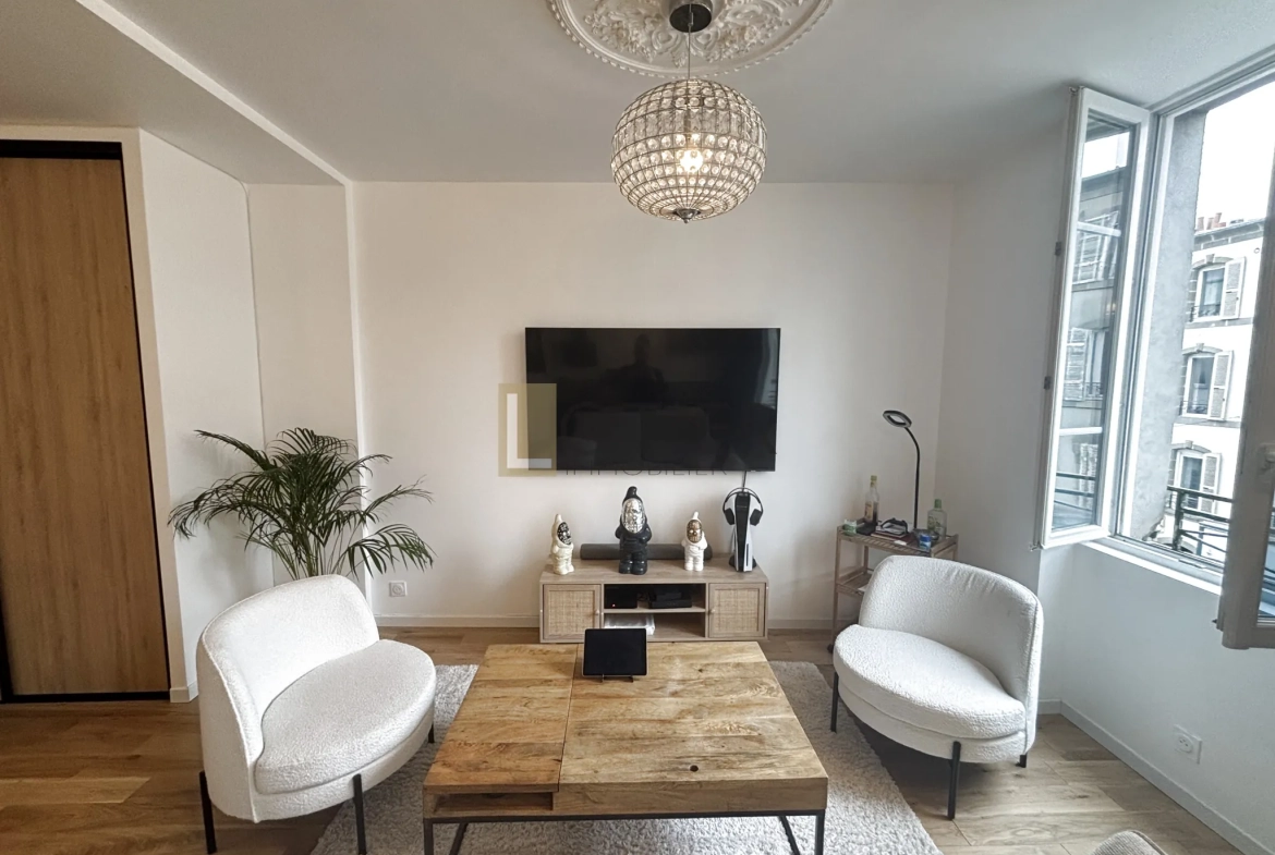 Appartement 2 pièces rénové à Brest en centre-ville avec cave 