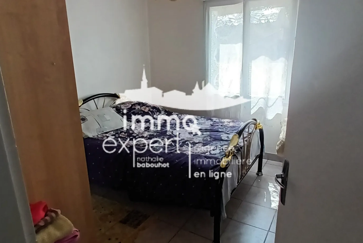 Vente d’un pavillon de plain-pied à Darney, 4 chambres, terrasse et terrain 1253 m² 