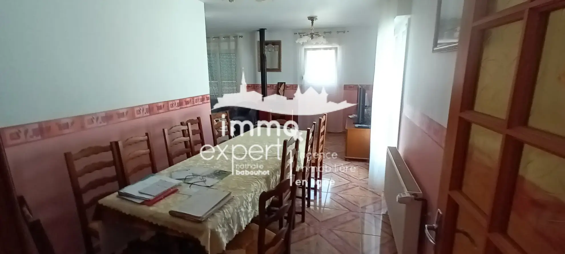 Vente d’un pavillon de plain-pied à Darney, 4 chambres, terrasse et terrain 1253 m² 