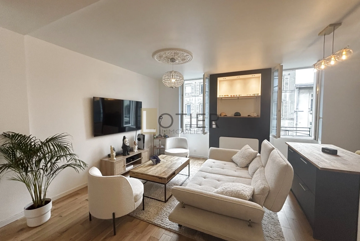 Appartement 2 pièces rénové à Brest en centre-ville avec cave 