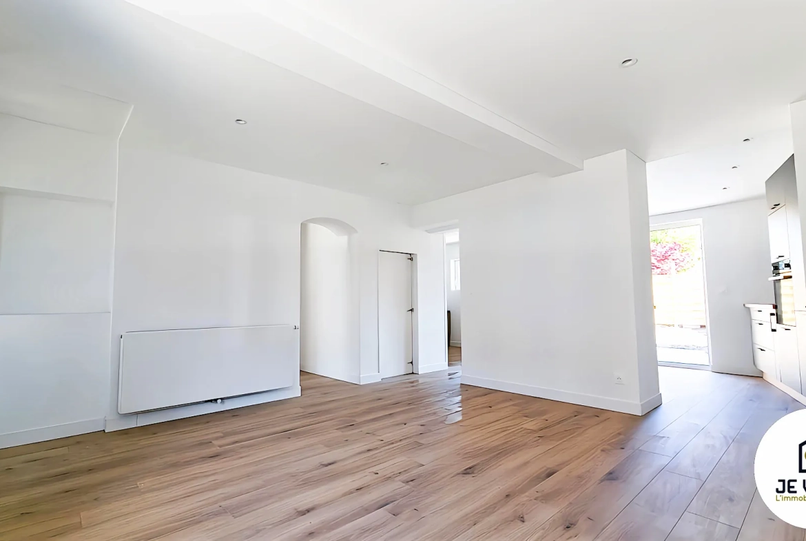 Maison flamande rénovée de 80 m² à Baisieux, moderne et lumineuse, prête à vivre 