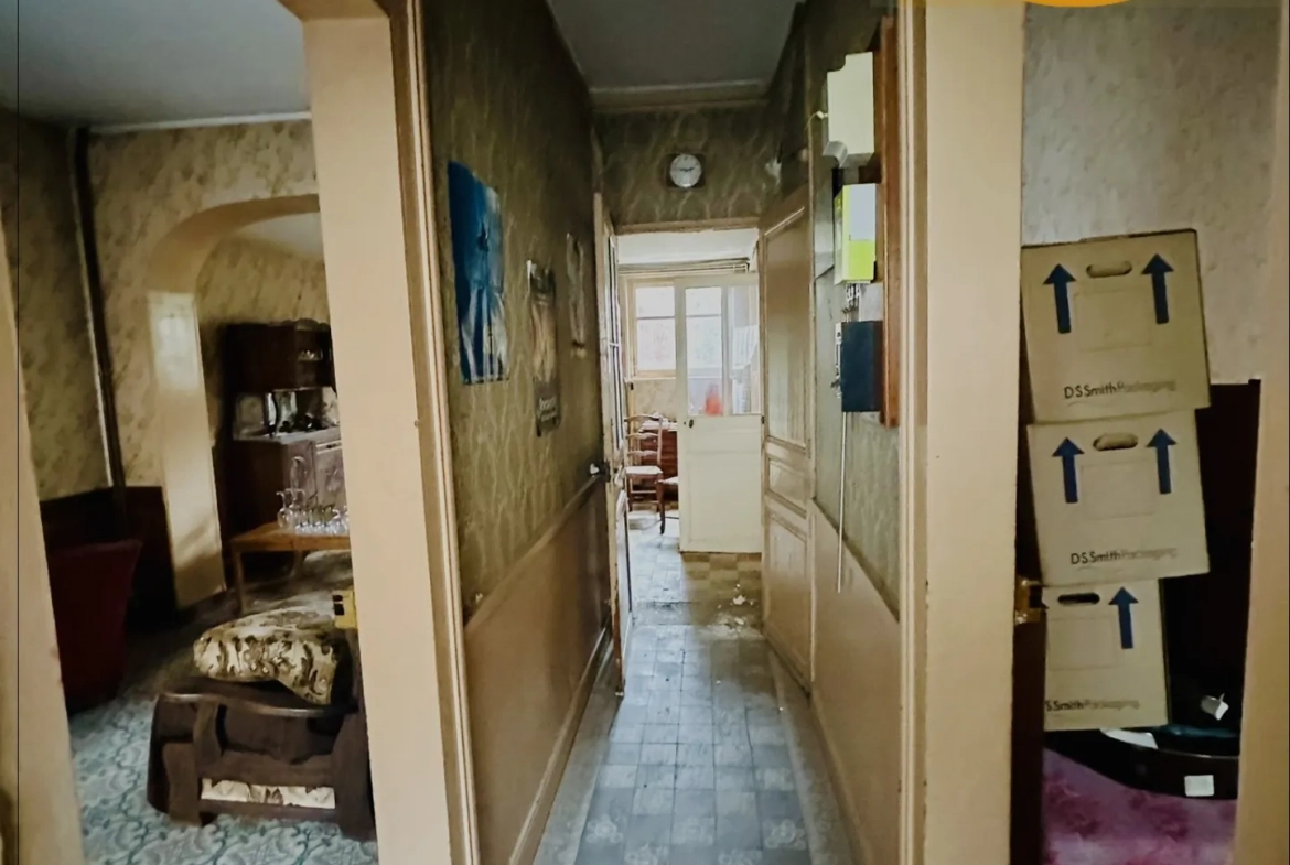 Maison de ville à vendre à Arras – potentiel de rénovation ou investissement immobilier 