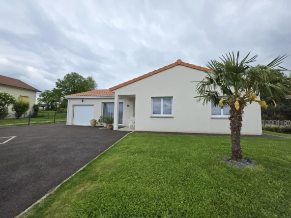 Charmant pavillon moderne de plain-pied à Les Ancizes-Comps avec jardin et garage