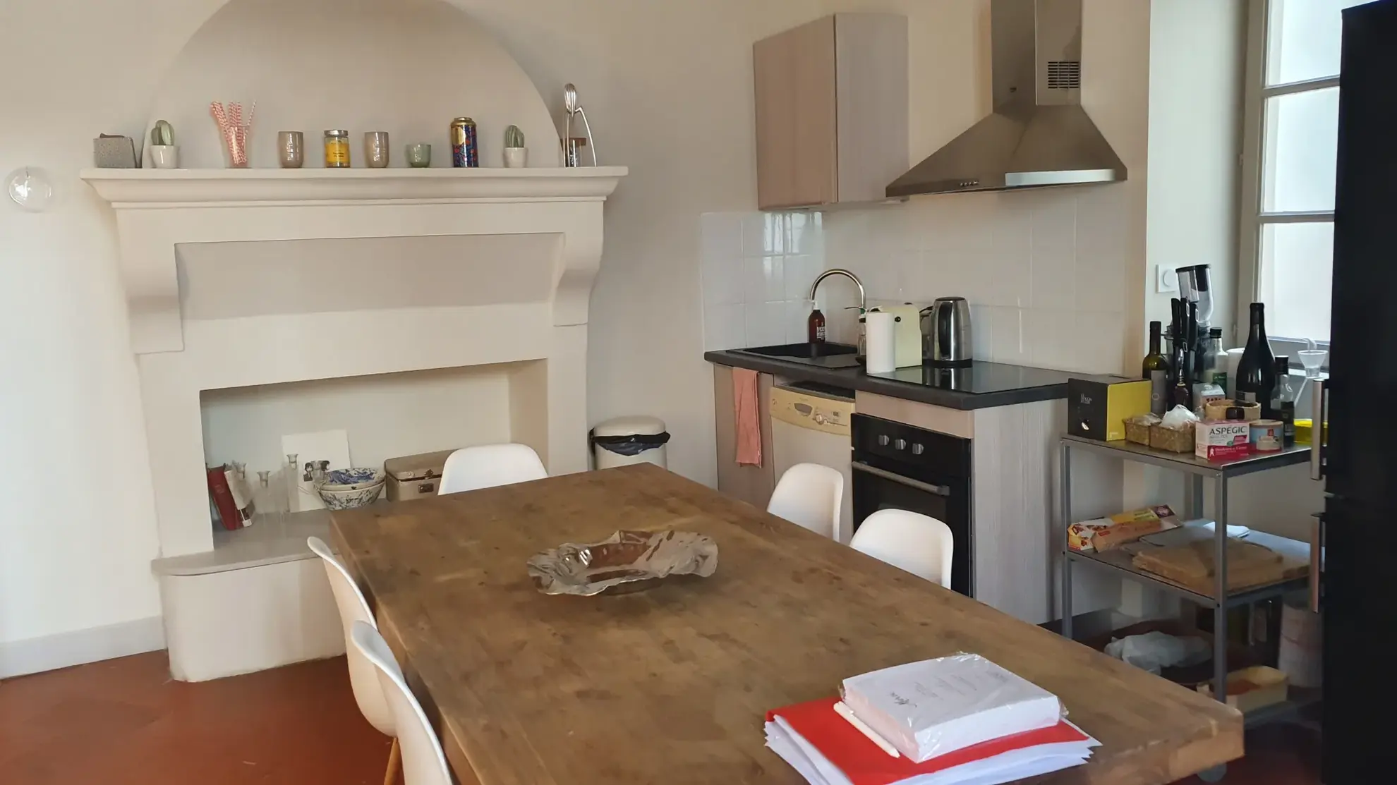Appartement 3 pièces de charme à Nîmes Centre Historique 