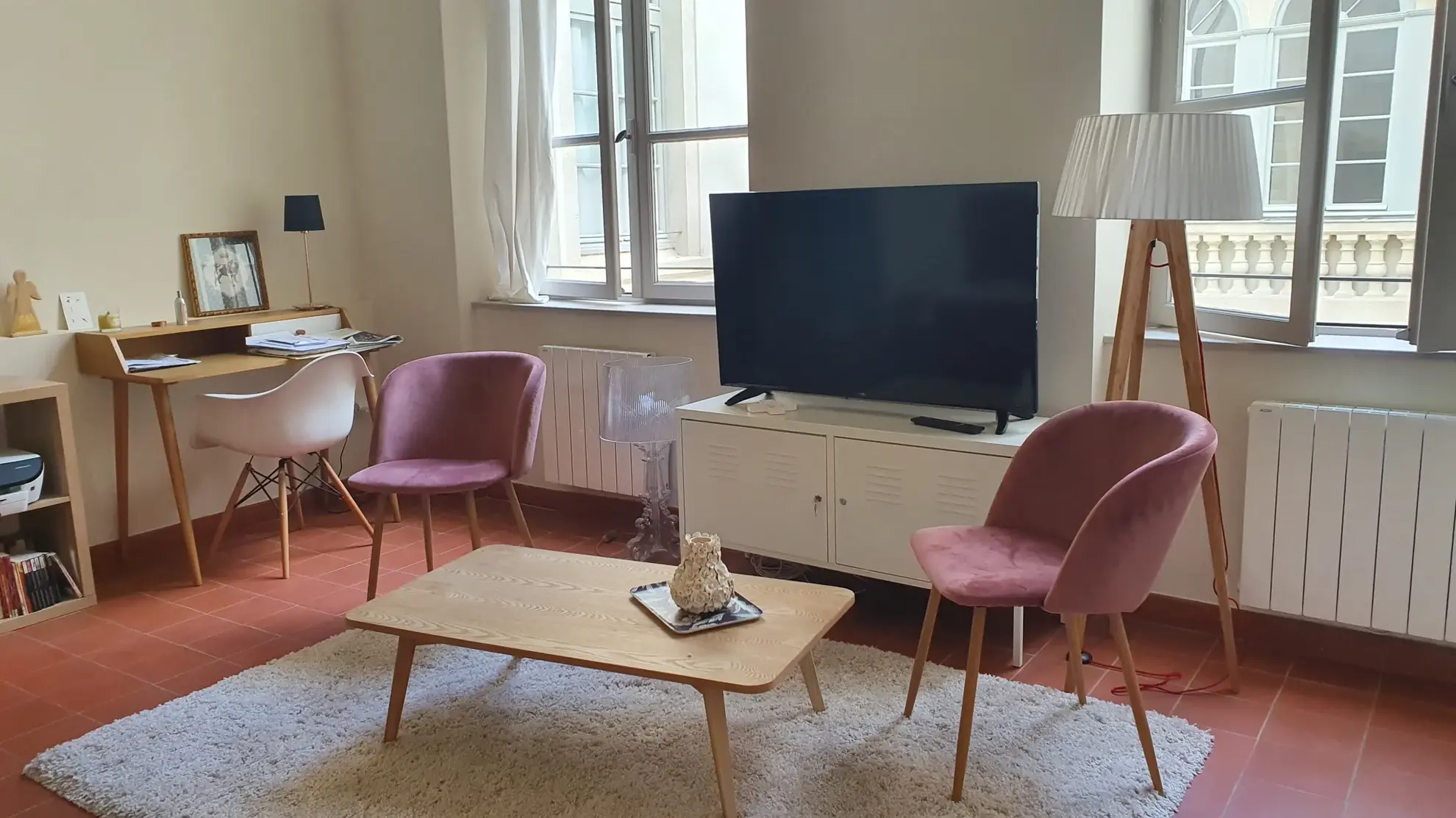 Appartement 3 pièces de charme à Nîmes Centre Historique 