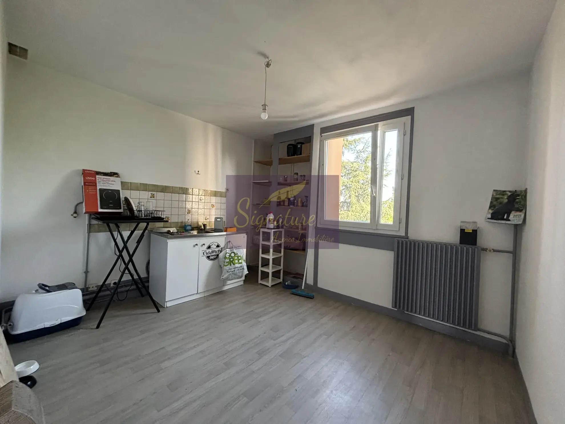 Appartement T2 lumineux avec balcon au dernier étage à Le Mans 