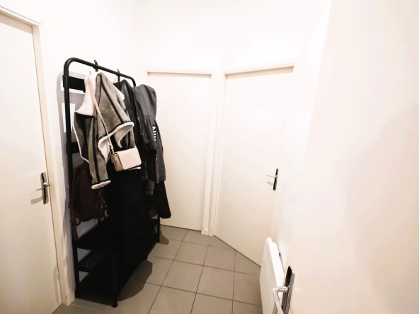 Appartement T2 avec terrasse, parking et emplacement central à Tourcoing 