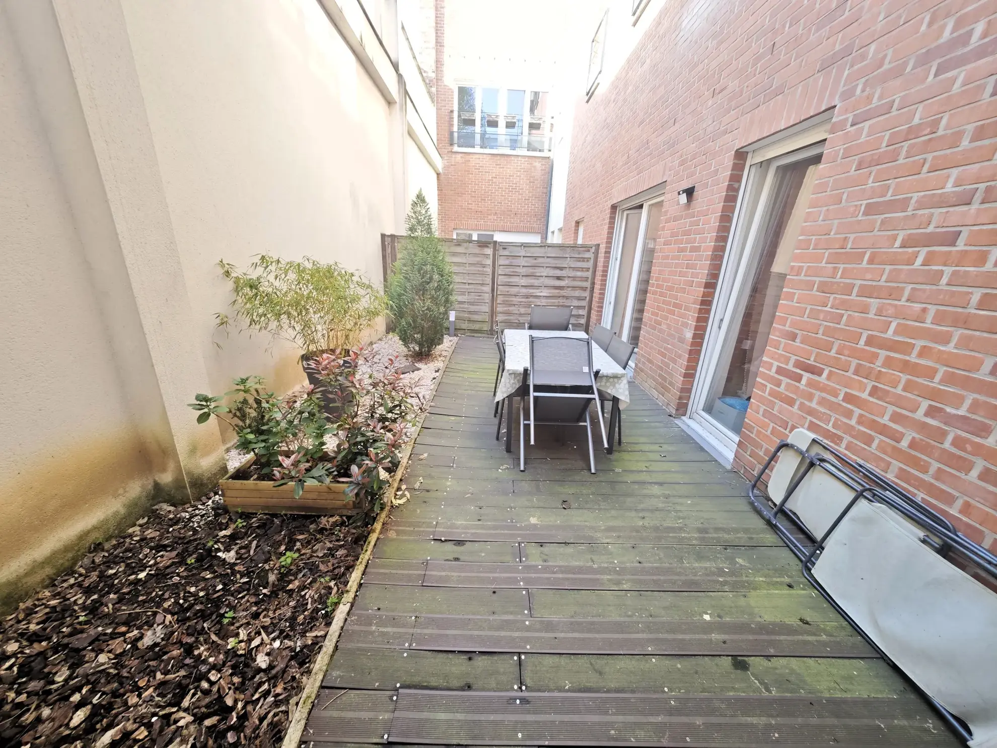 Appartement T2 avec terrasse, parking et emplacement central à Tourcoing 