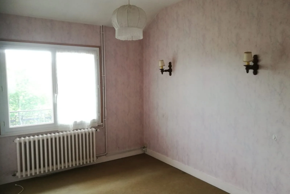 Maison de 99,48 m² à vendre à Arconnay avec 4 chambres et jardin 