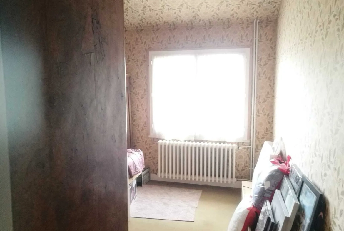Maison de 99,48 m² à vendre à Arconnay avec 4 chambres et jardin 