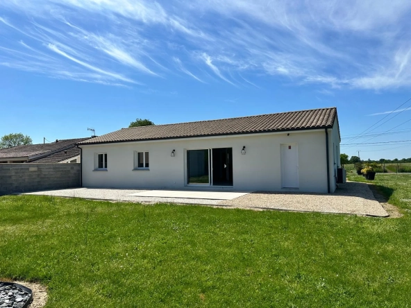 Maison de plain-pied à Bergerac avec grand jardin, 3 chambres et confort moderne