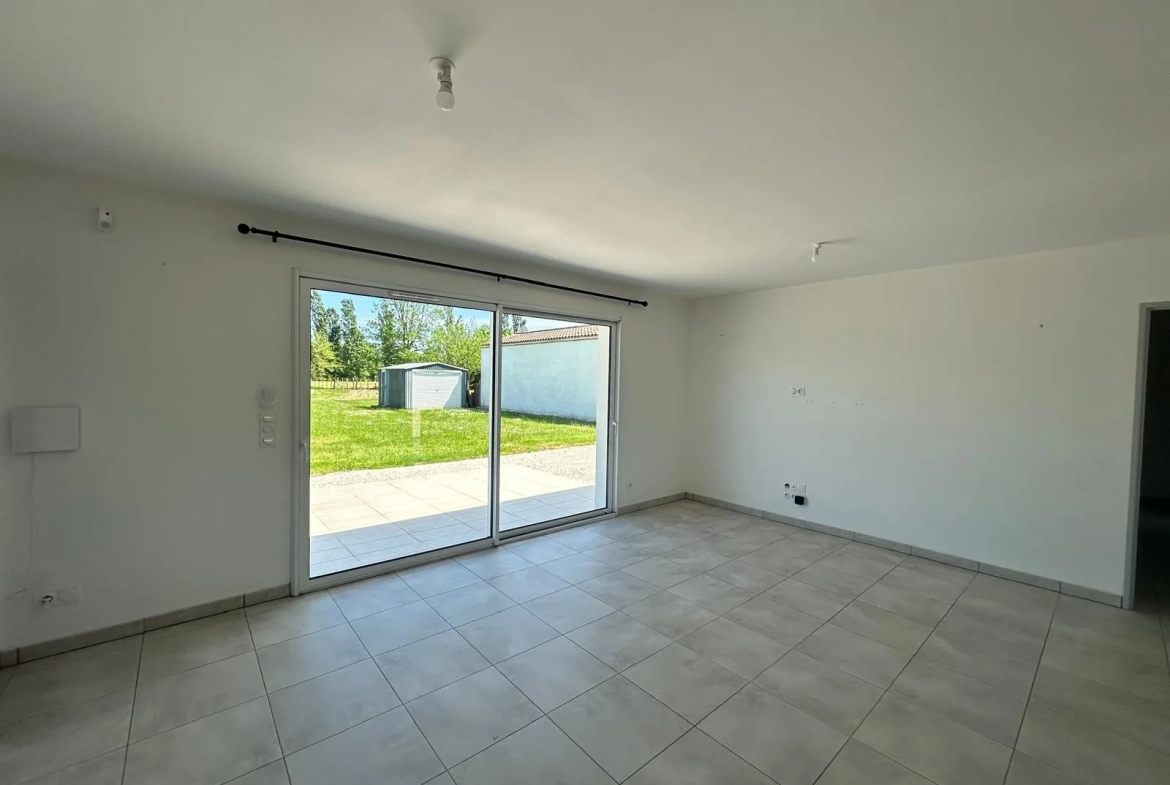 Maison de plain-pied à Bergerac avec grand jardin, 3 chambres et confort moderne 