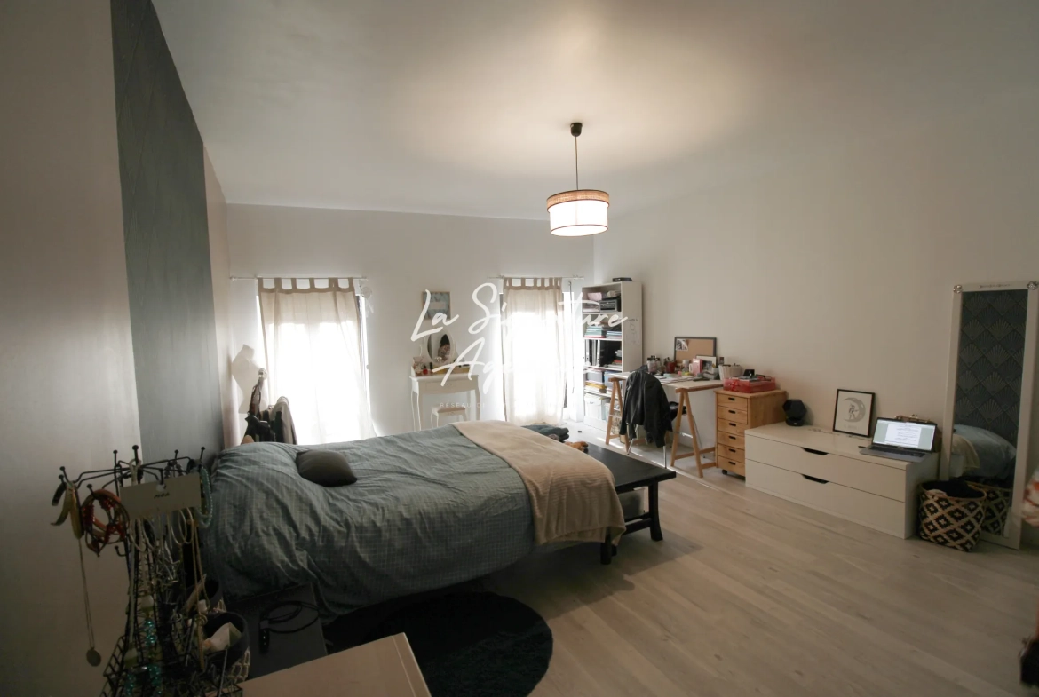 Appartement de 125 m2 avec 3 chambres, garage privé à Villeneuve-sur-Lot 