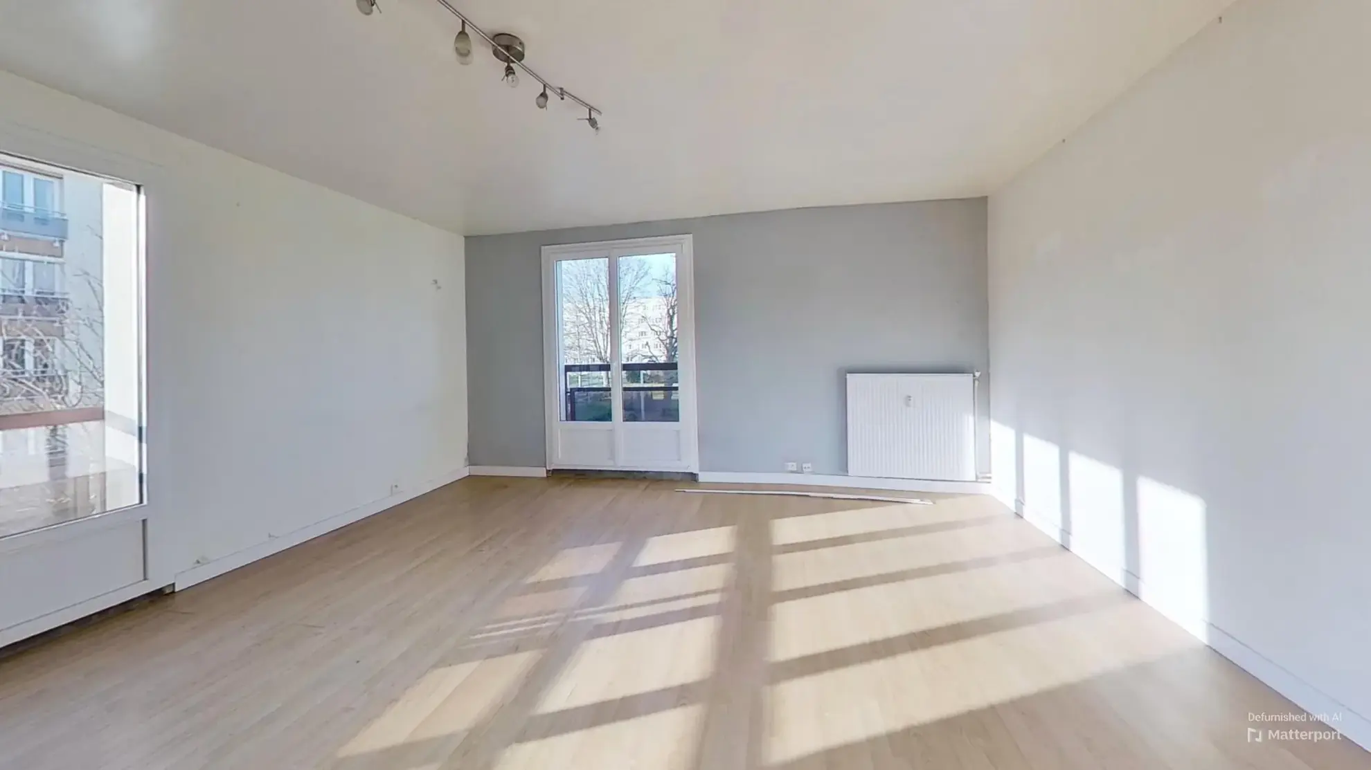 Appartement T3 à Caen de 82m² avec parking, cave et travaux à prévoir 