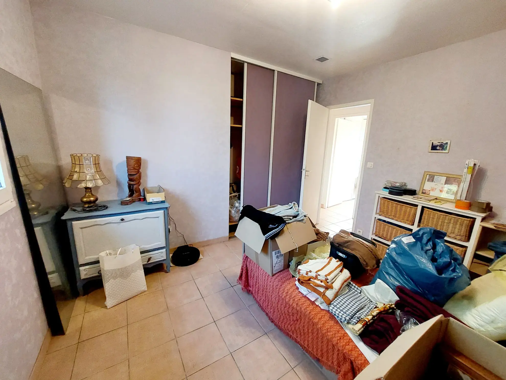 Maison 110 m² à vendre à La Réole, environnement calme et grand terrain 