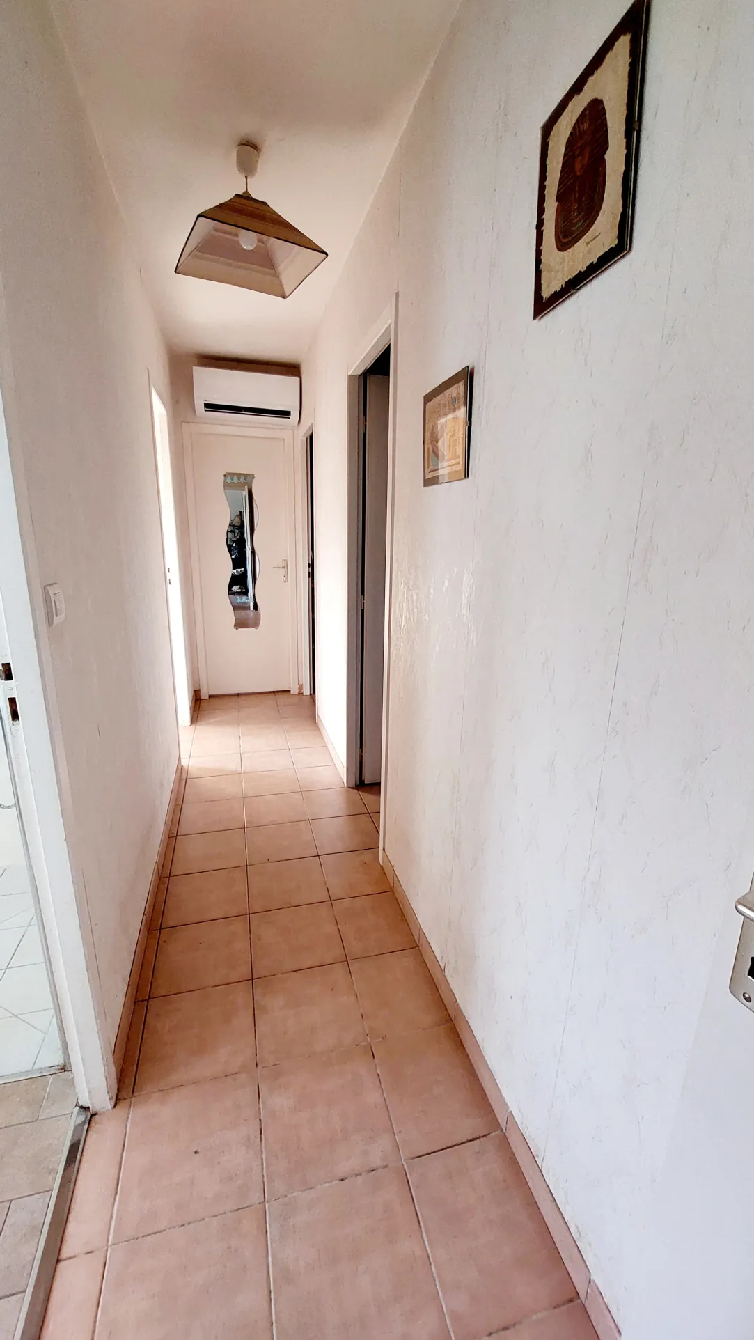 Maison 110 m² à vendre à La Réole, environnement calme et grand terrain 