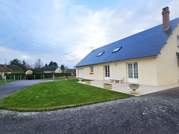 Maison 6 pièces avec 5 chambres à Totes - Terrain clos de 1200 m²