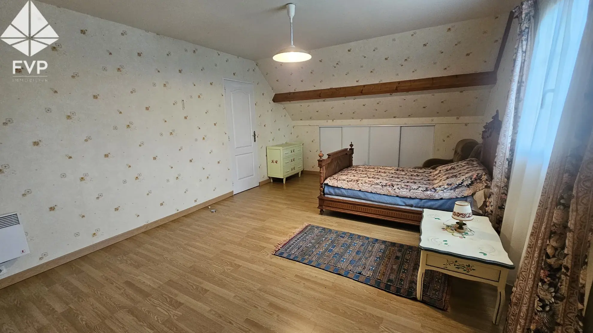 Maison 6 pièces avec 5 chambres à Totes - Terrain clos de 1200 m² 