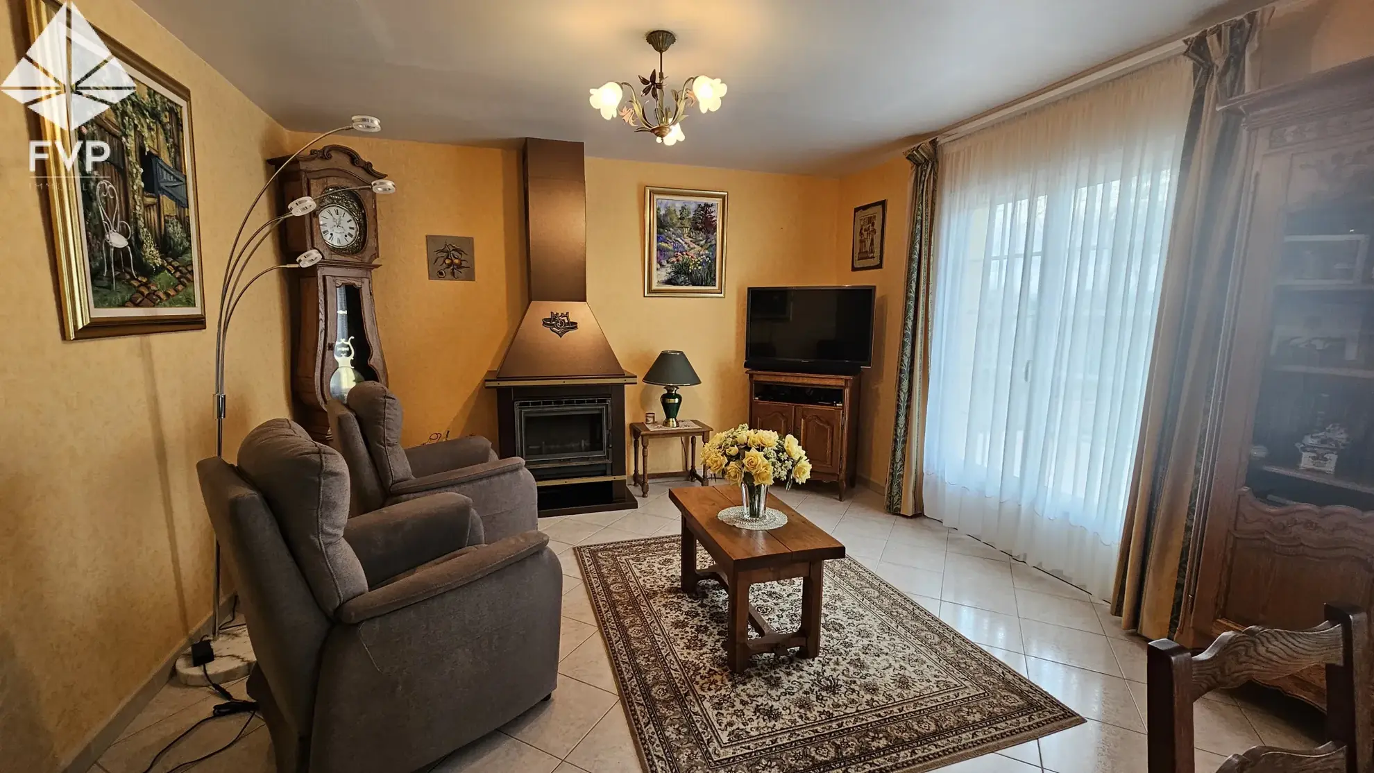 Maison 6 pièces avec 5 chambres à Totes - Terrain clos de 1200 m² 