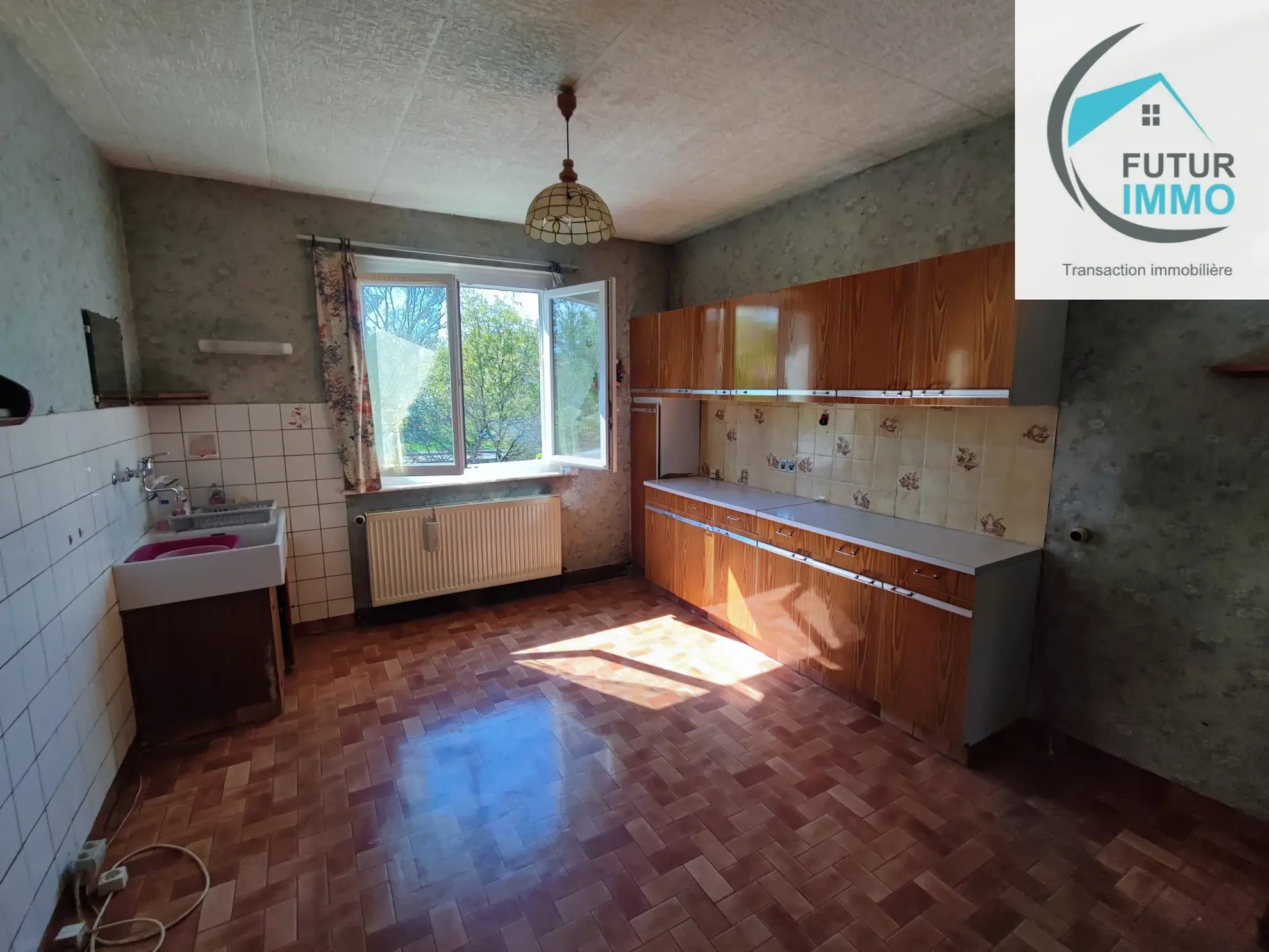 Maison individuelle F5 à Pont de Roid, 92 m², terrain 14 ares, proche commodités 