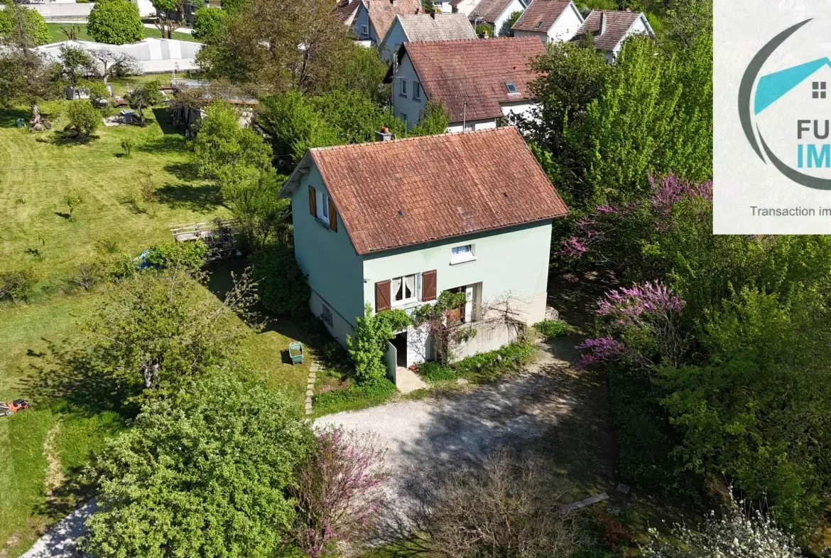 Maison individuelle F5 à Pont de Roid, 92 m², terrain 14 ares, proche commodités 