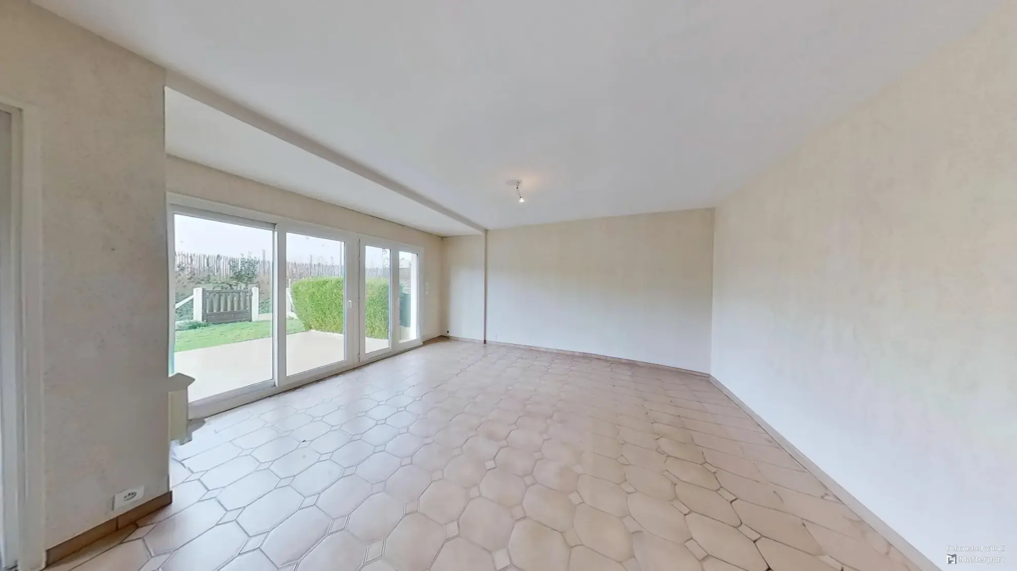 Maison à rénover de 107 m² à vendre à Herouville Saint Clair 