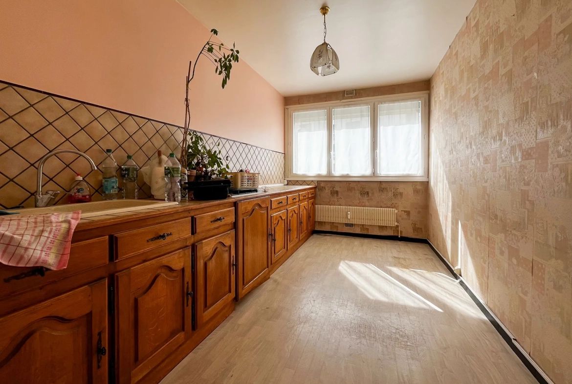 Appartement T2 de 56m² avec parking à Chamalieres 