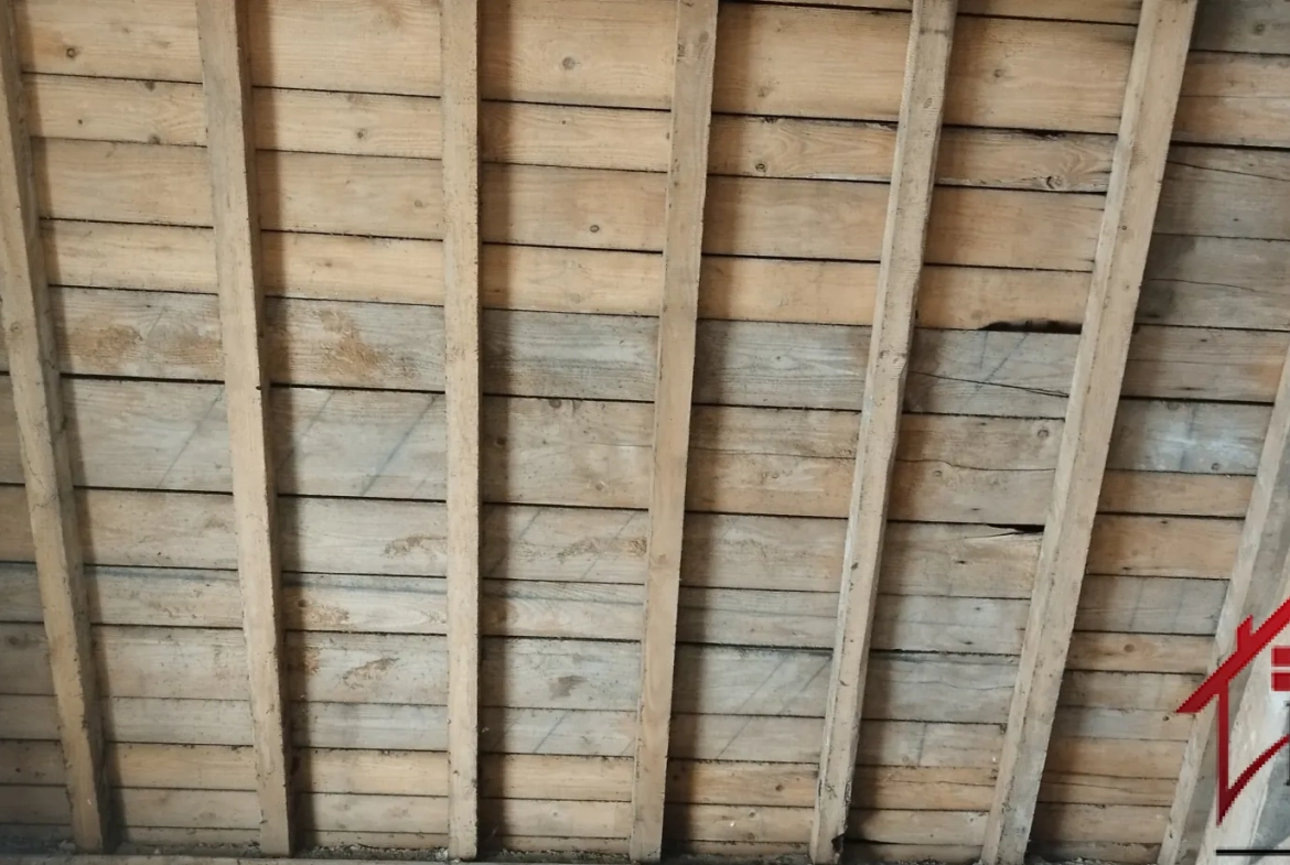 Ancienne ferme à rénover de 153 m² dans les Vosges près de Bruyères 