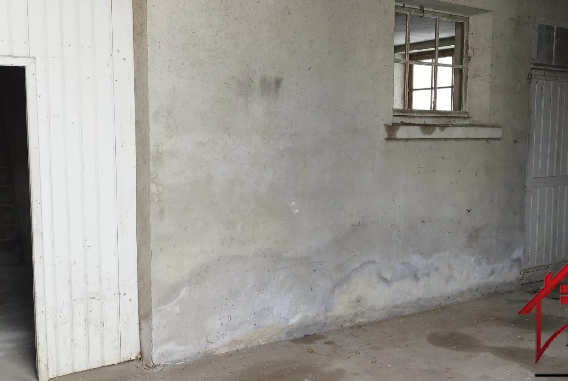 Ancienne ferme à rénover de 153 m² dans les Vosges près de Bruyères 