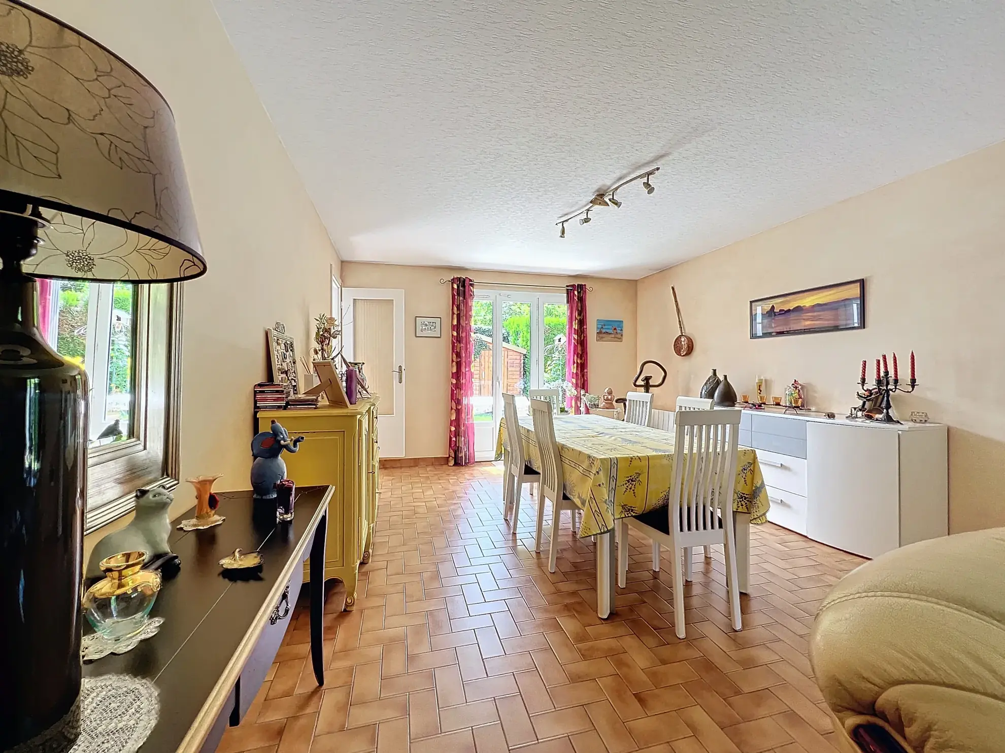 Maison 3 chambres avec jardin et garage à Gleizé - Opportunité à ne pas manquer 