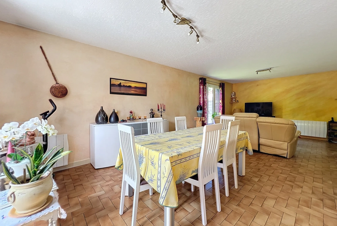 Maison 3 chambres avec jardin et garage à Gleizé - Opportunité à ne pas manquer 