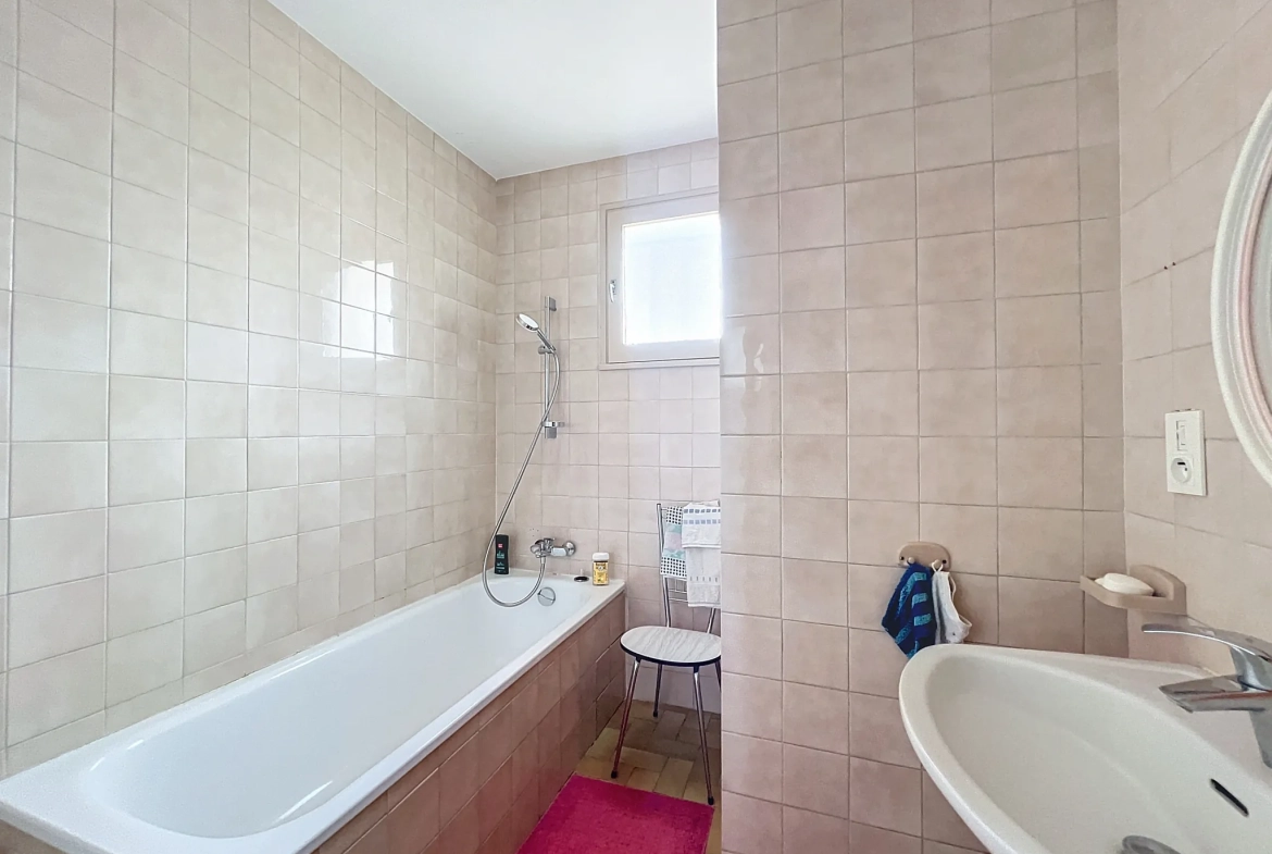 Maison 3 chambres avec jardin et garage à Gleizé - Opportunité à ne pas manquer 