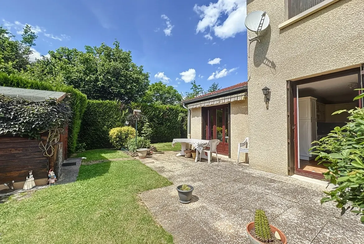 Maison 3 chambres avec jardin et garage à Gleizé - Opportunité à ne pas manquer 