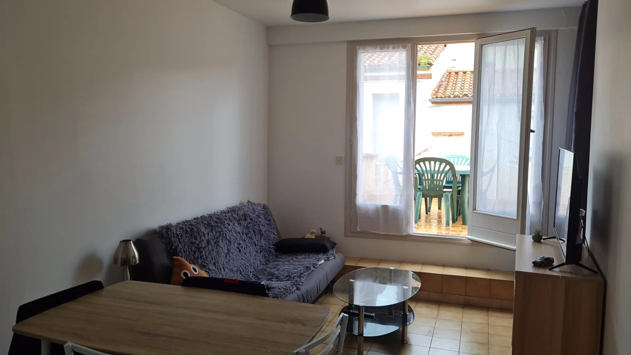 Appartement F2 avec terrasse à Amélie-les-Bains proche des thermes 