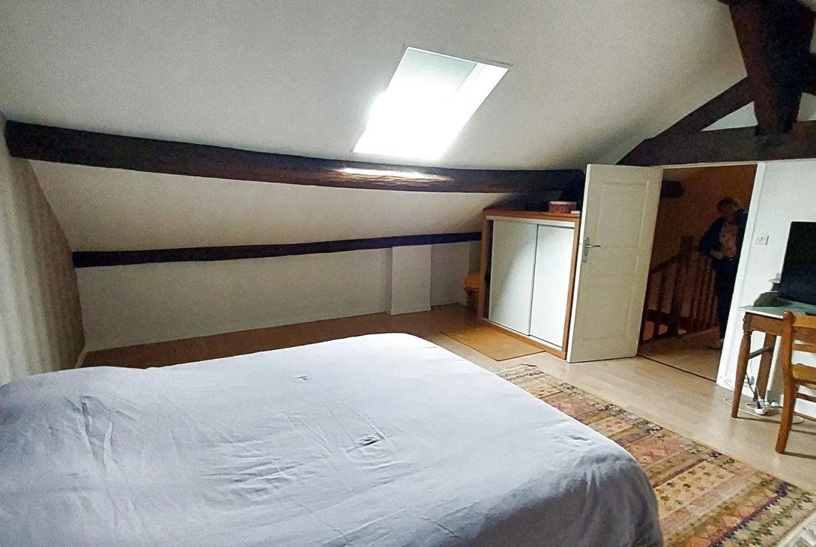 Appartement duplex de 68 m² avec parking près d'Osny, Vexin 