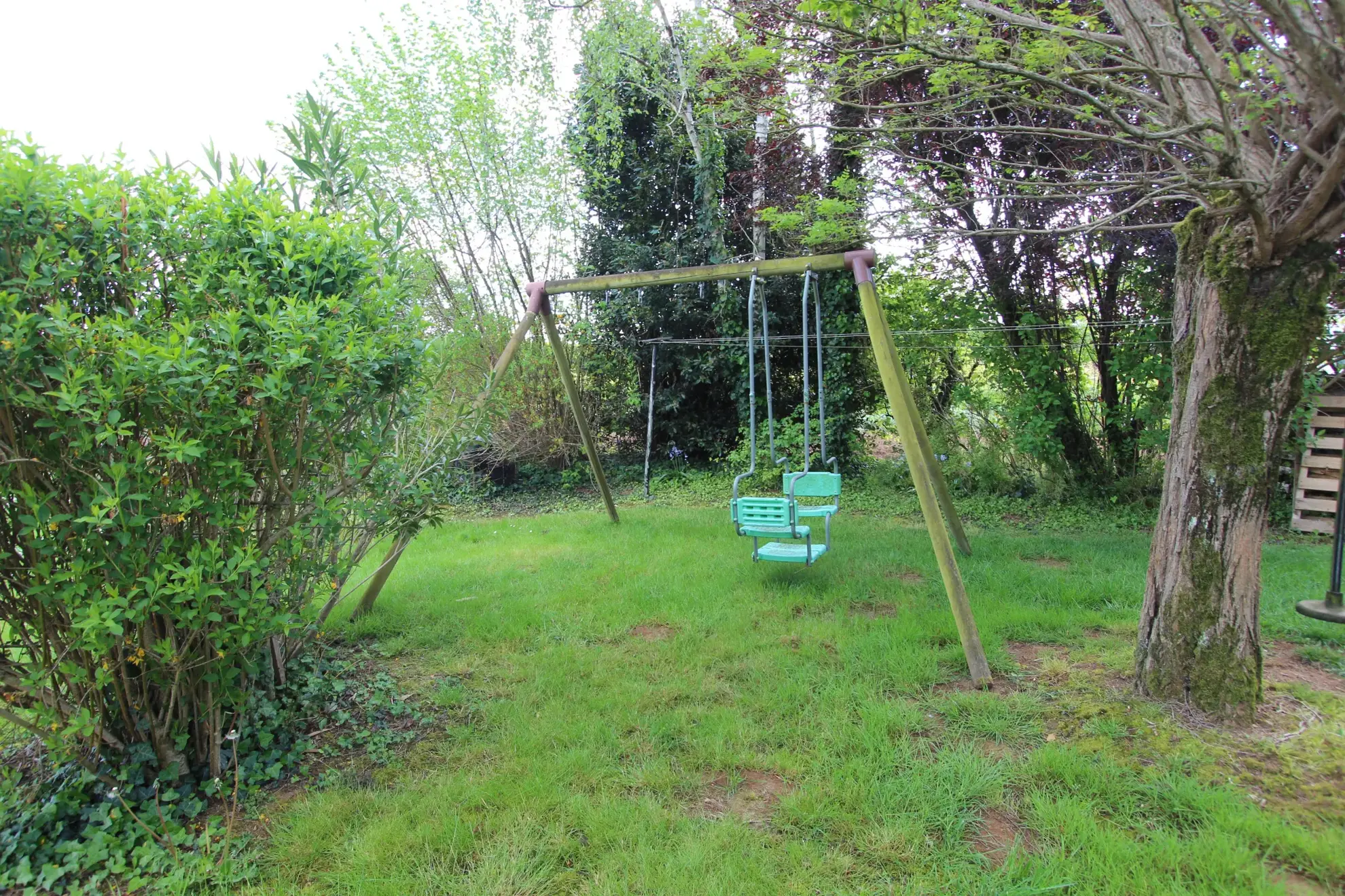 Maison de plain-pied avec jardin, garage et dépendance à Niort en exclusivité 