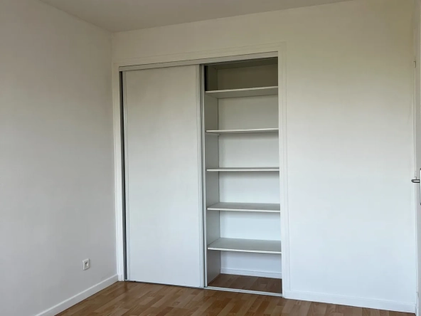 Appartement T3 lumineux avec vue dégagée à Villefranche-sur-Saône 