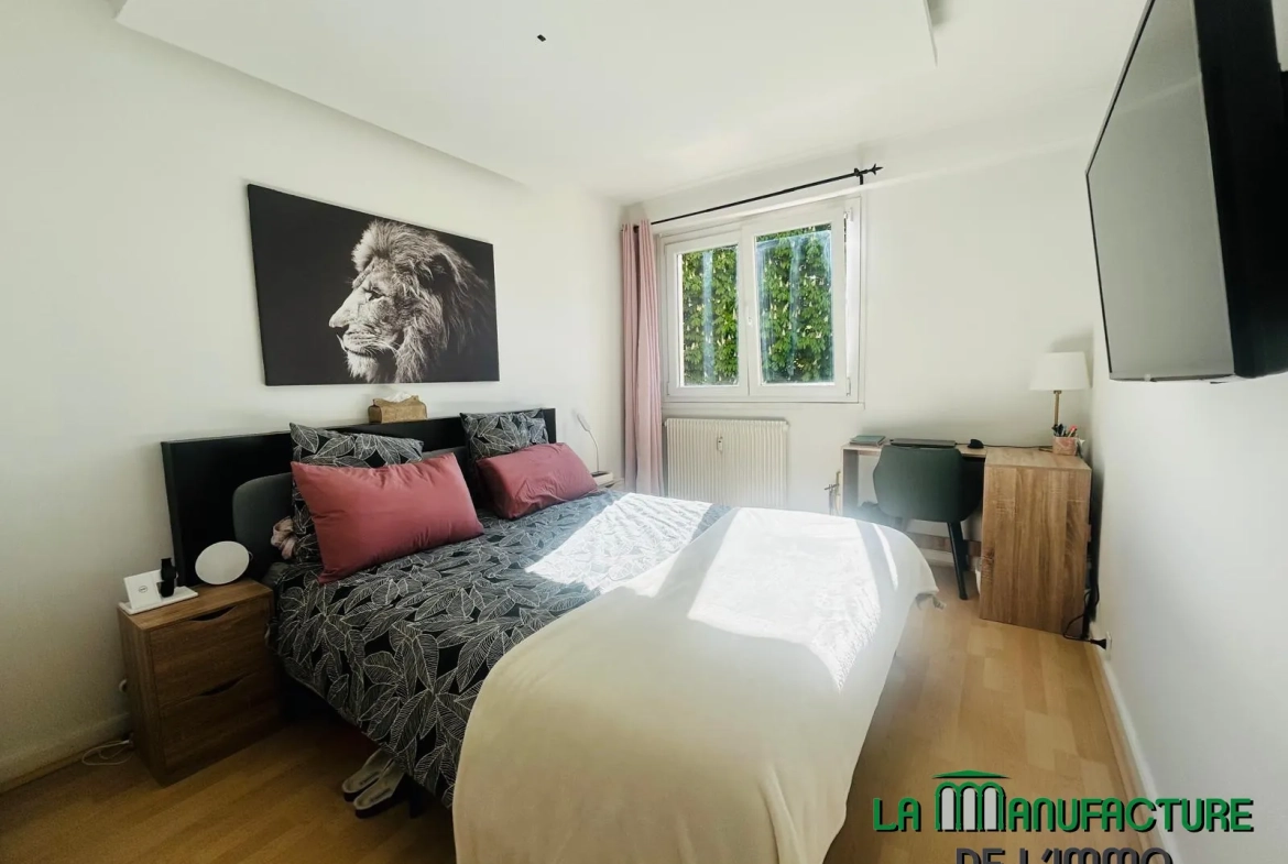 Appartement F4 lumineux de 73 m² à Saint-Étienne avec parking et balcon 