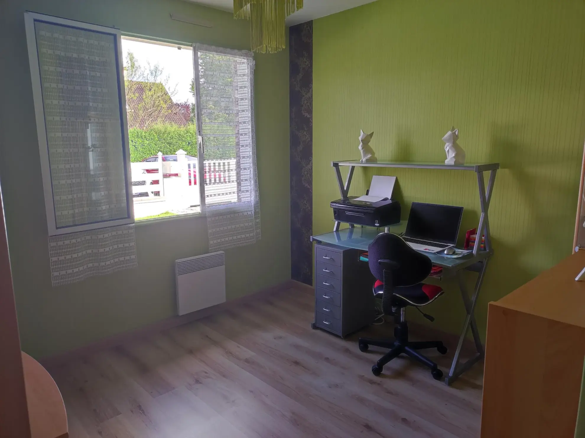 Maison de plain-pied à Sainte-Mesme avec terrain clos et garage 