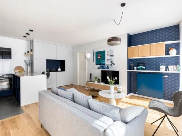 Studio rénové à Pigalle, proximité métro, idéal investissement à Paris 75018