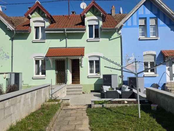 Maison mitoyenne à Hirsingue de 61 m2 avec jardin et garage