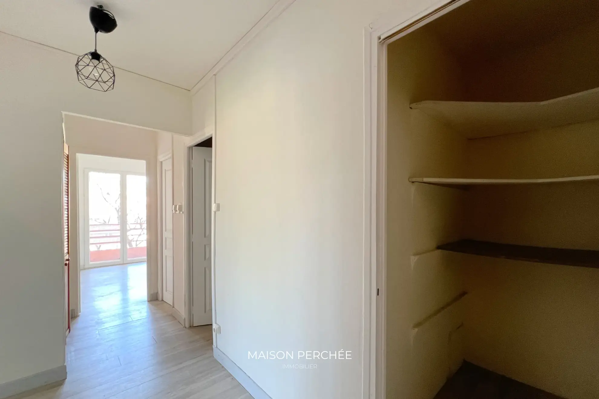 Achat appartement 3 pièces à Draguignan avec balcon et parking 