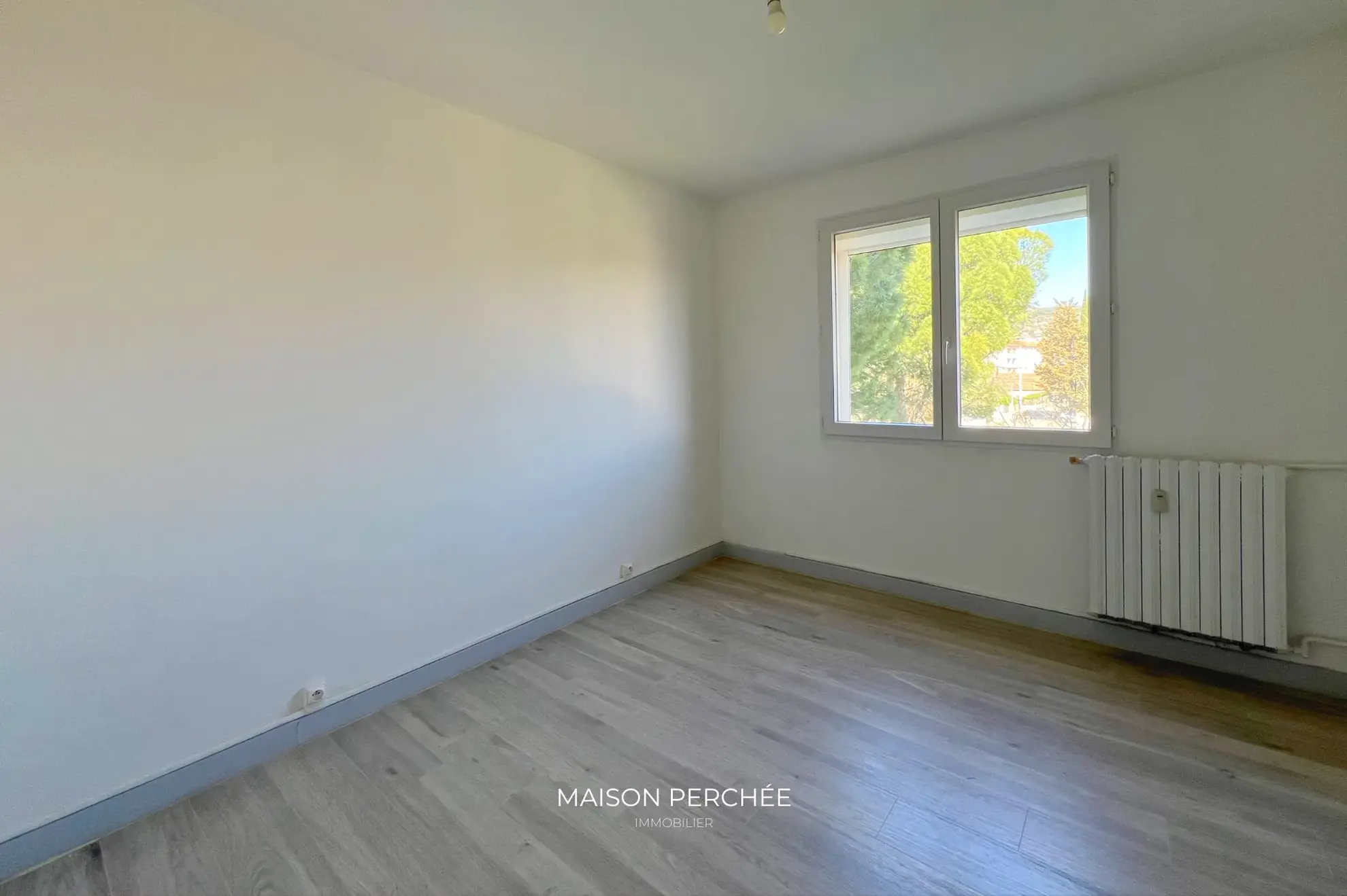 Achat appartement 3 pièces à Draguignan avec balcon et parking 
