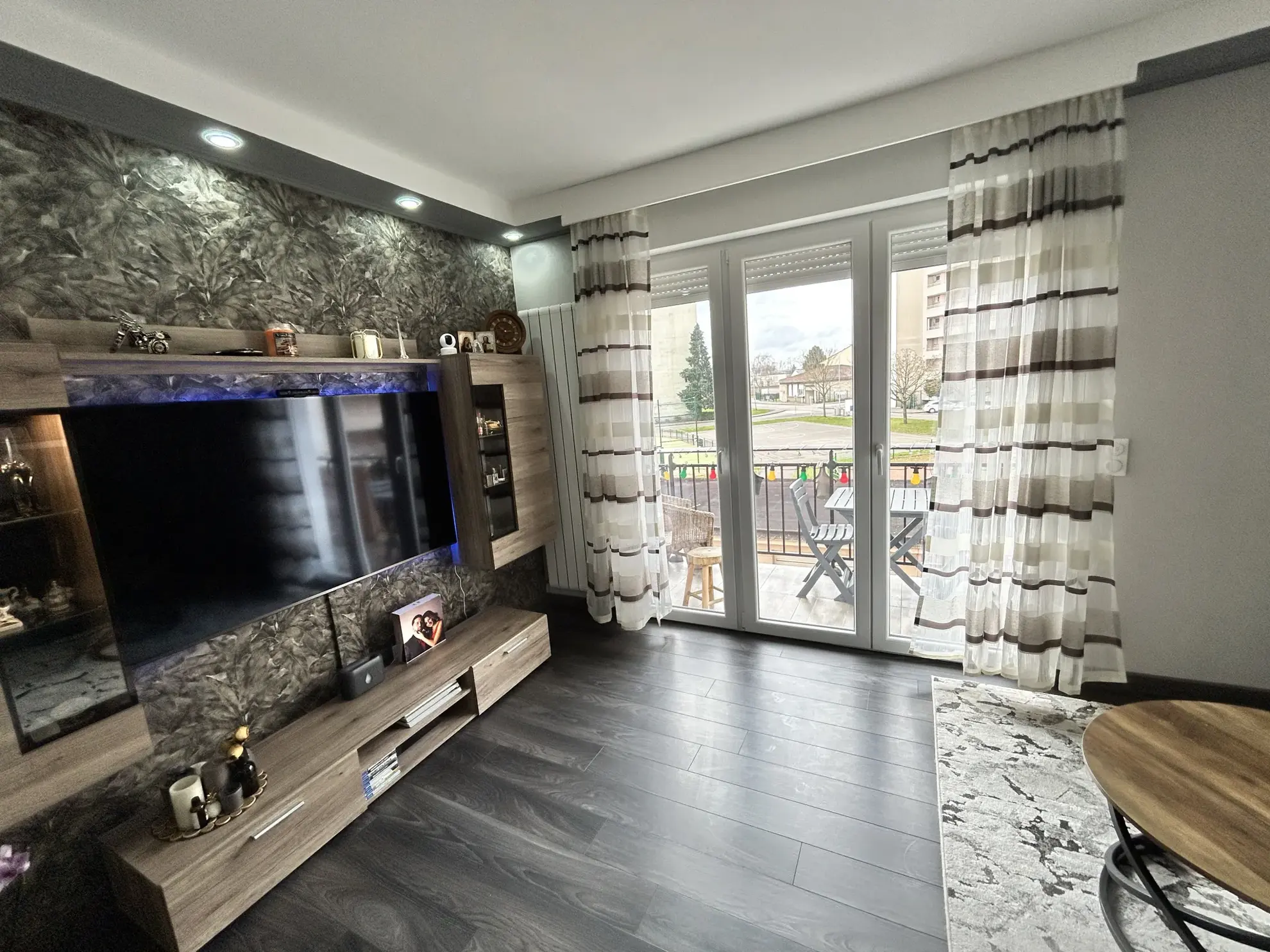 Appartement T4 rénové avec balcon et cave à Montigny-lès-Metz 