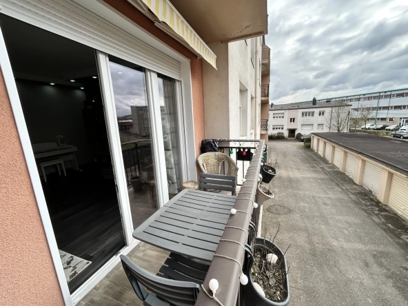 Appartement T4 rénové avec balcon et cave à Montigny-lès-Metz 
