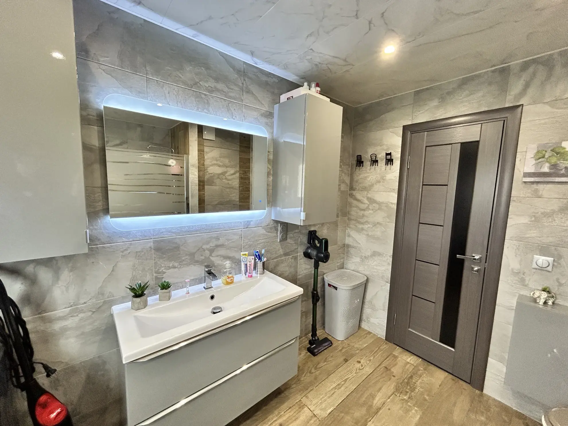 Appartement T4 rénové avec balcon et cave à Montigny-lès-Metz 