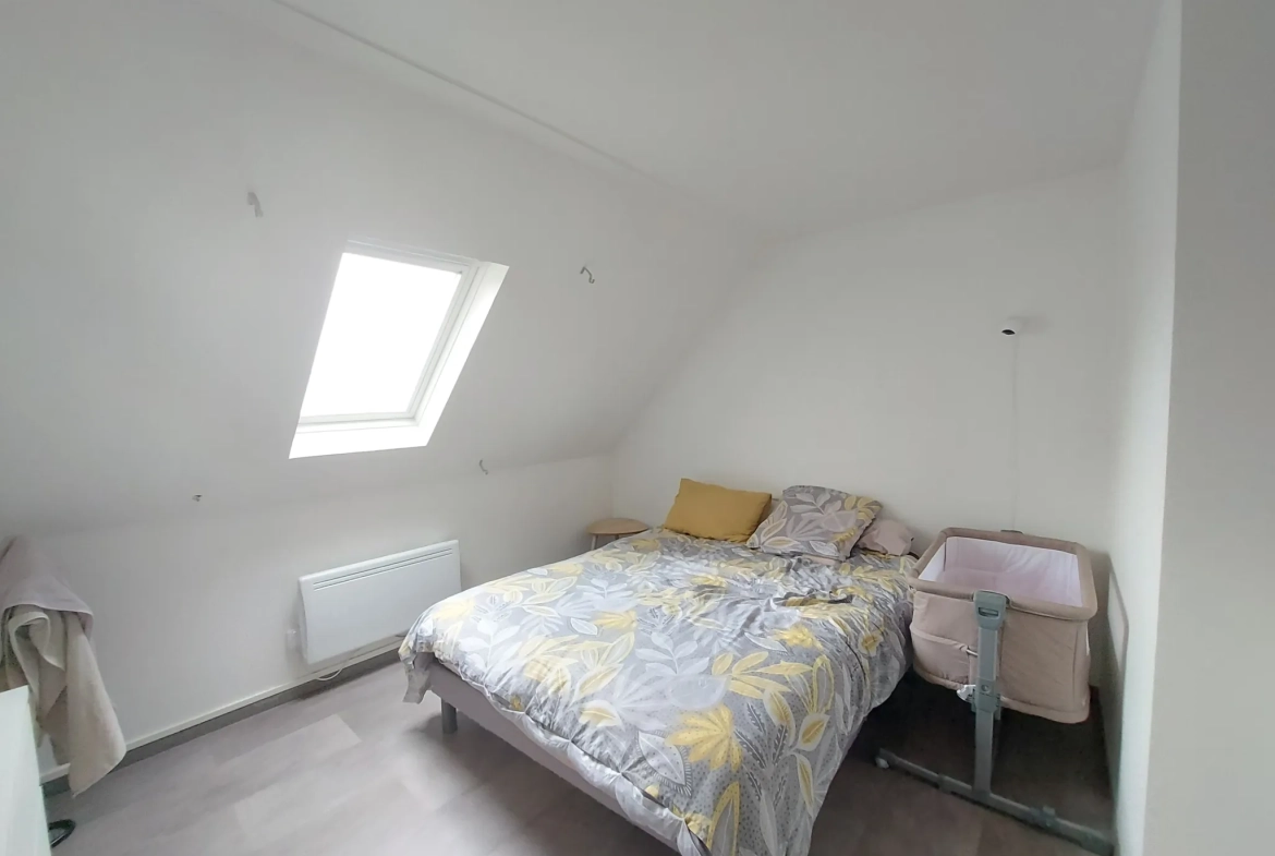 Appartement 4 pièces en centre-ville de Mantes-la-Ville avec parking 