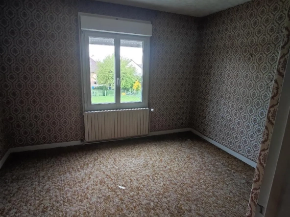 Maison de 85 m² à vendre à Saint André Les Vergers, 2 chambres, jardin arboré 