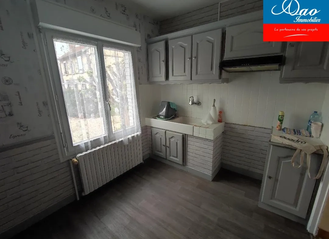Maison de 85 m² à vendre à Saint André Les Vergers, 2 chambres, jardin arboré 