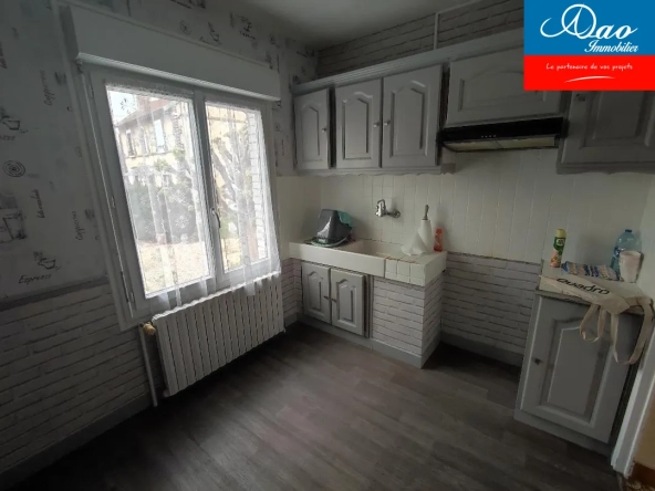 Maison de 85 m² à vendre à Saint André Les Vergers, 2 chambres, jardin arboré 